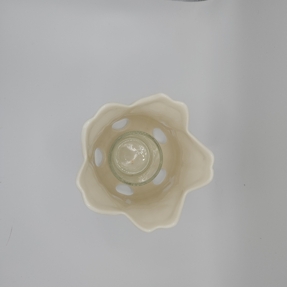 Partylite Tulip Votive or Tealight Holder - Picture 7 of 8